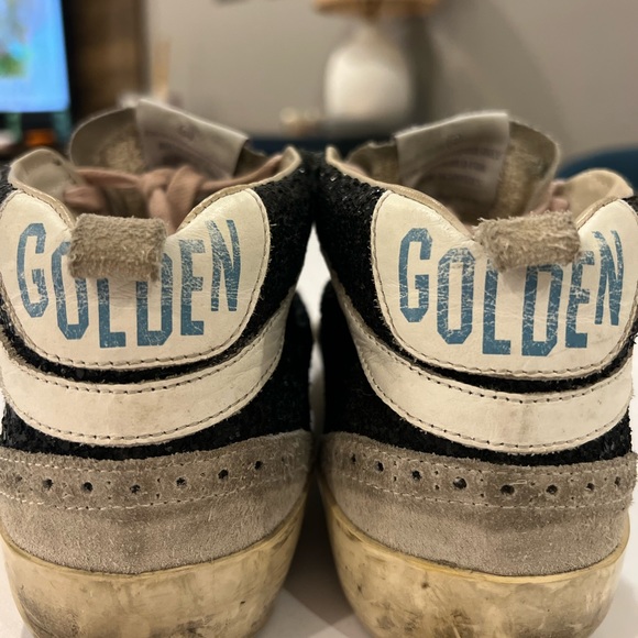 Golden Goose. Black/grey mid-rise high tops. Black sequin, pink laces. - Picture 5 of 7